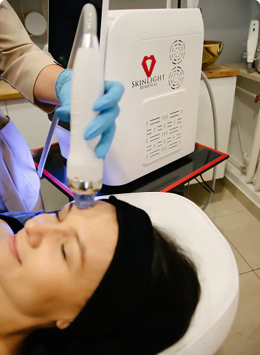 Szkolenie-ekspert-z-terapii-łączonych-z-radiofrekwencją-mikroigłową